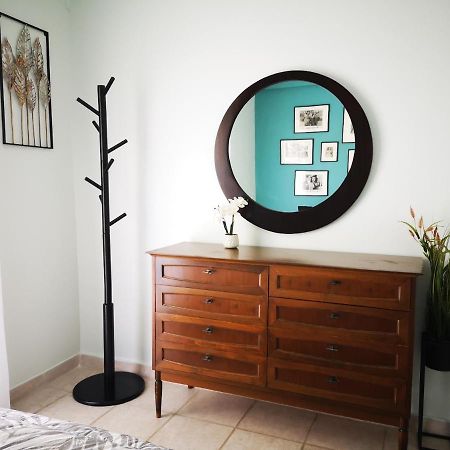 Sea&Sun Glyfada Apartment Ateny Zewnętrze zdjęcie