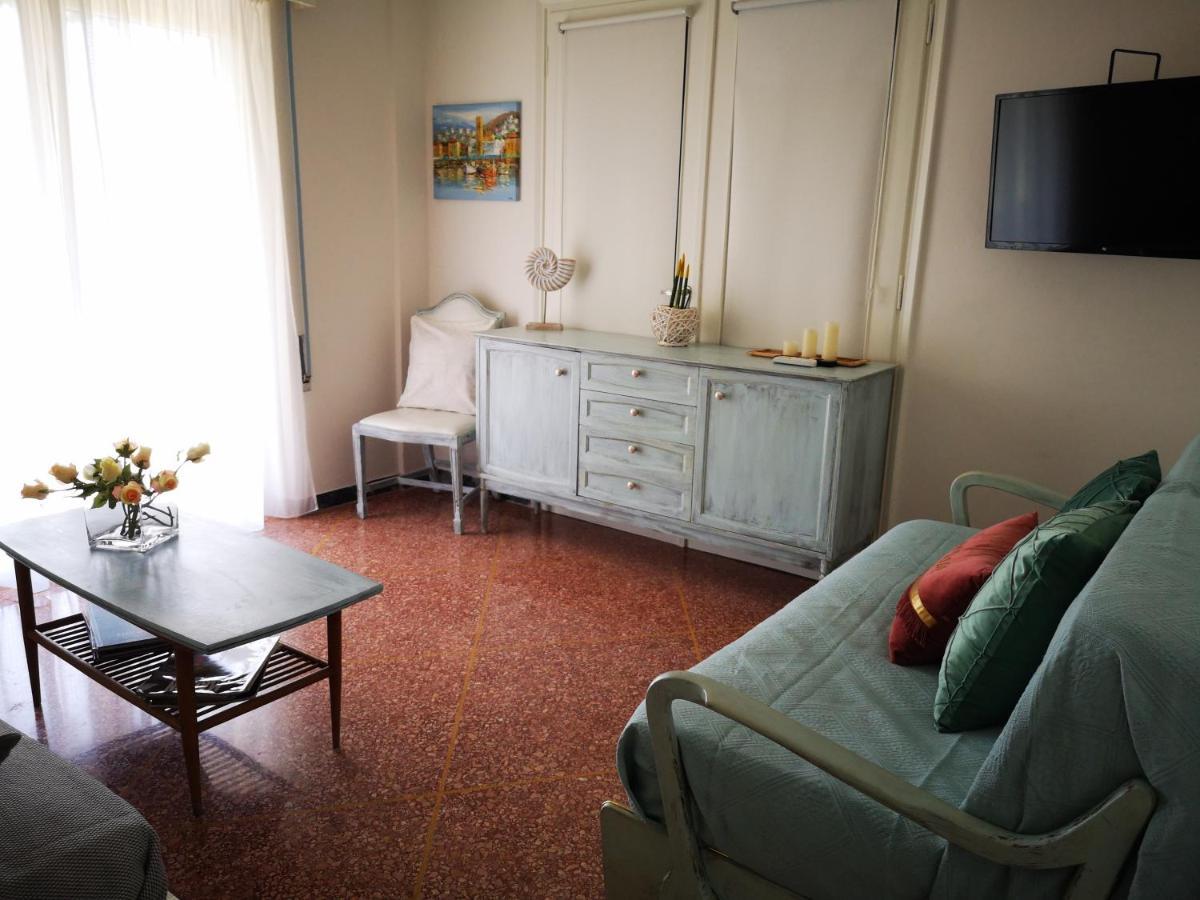 Sea&Sun Glyfada Apartment Ateny Zewnętrze zdjęcie