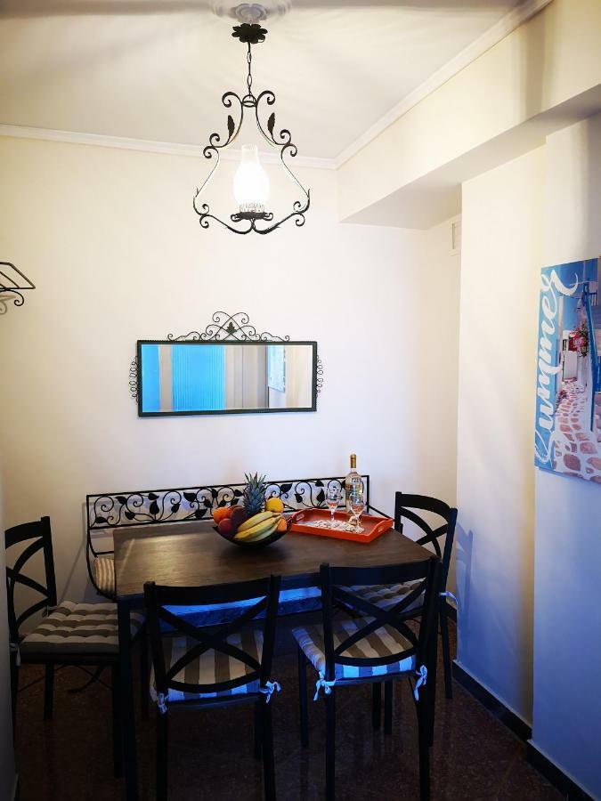 Sea&Sun Glyfada Apartment Ateny Zewnętrze zdjęcie