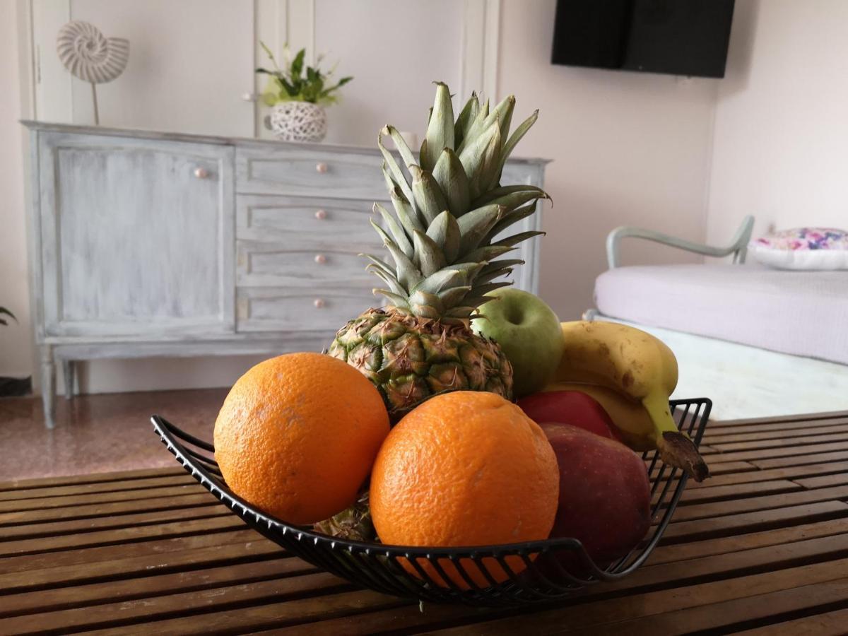 Sea&Sun Glyfada Apartment Ateny Zewnętrze zdjęcie