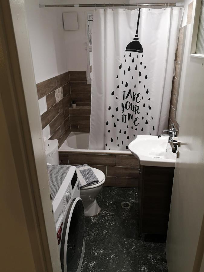 Sea&Sun Glyfada Apartment Ateny Zewnętrze zdjęcie